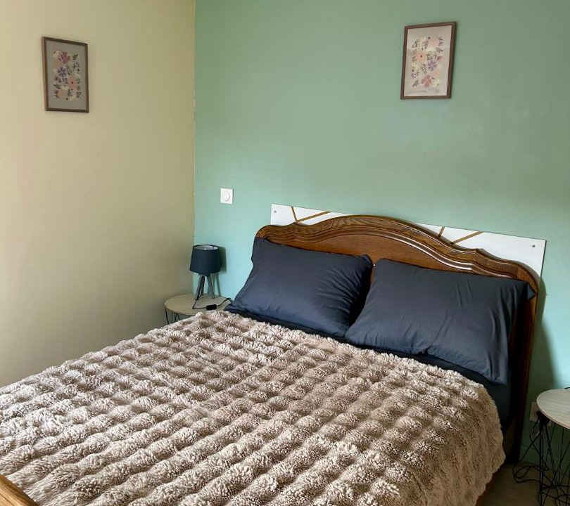 Photo of Bedroom in Saint-Vallier