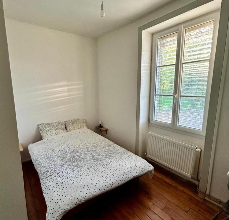 Photo of Bedroom in Emeringes