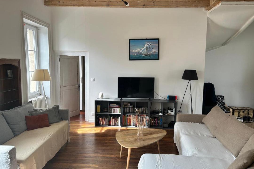Photo of Livingroom in Emeringes