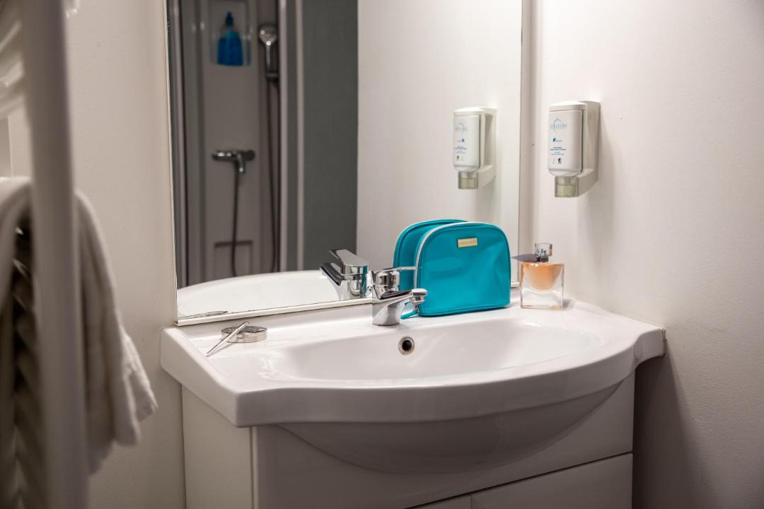 Photo of Bathroom in Saint-Francois d'Assise