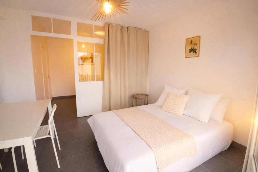 Photo of Bedroom in Digoin
