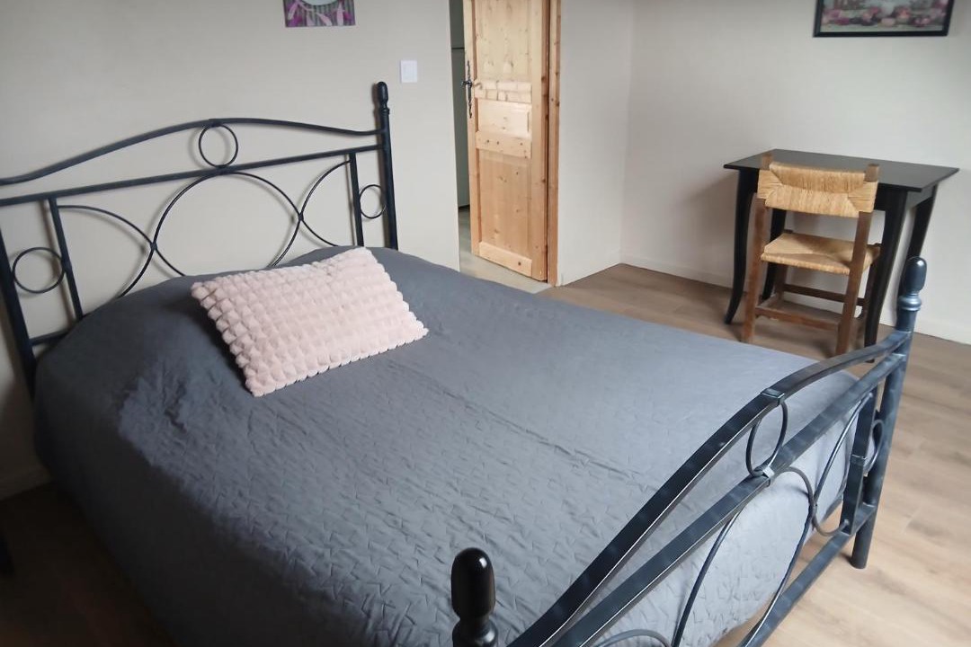 Photo of Bedroom in Laperriere-sur-Saone