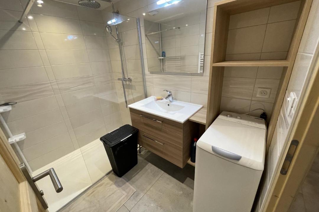 Photo of Bathroom in Laveissiere
