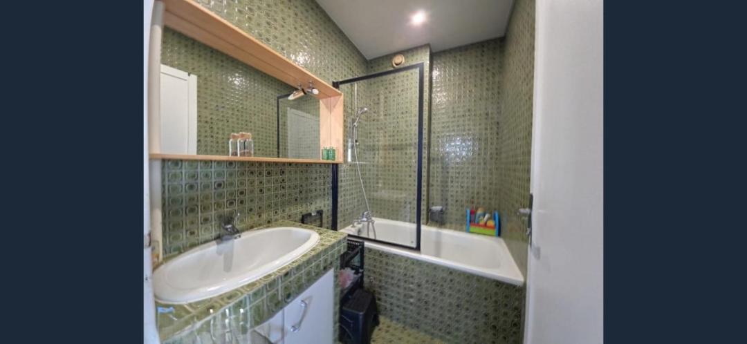 Photo of Bathroom in Juvisy-sur-Orge