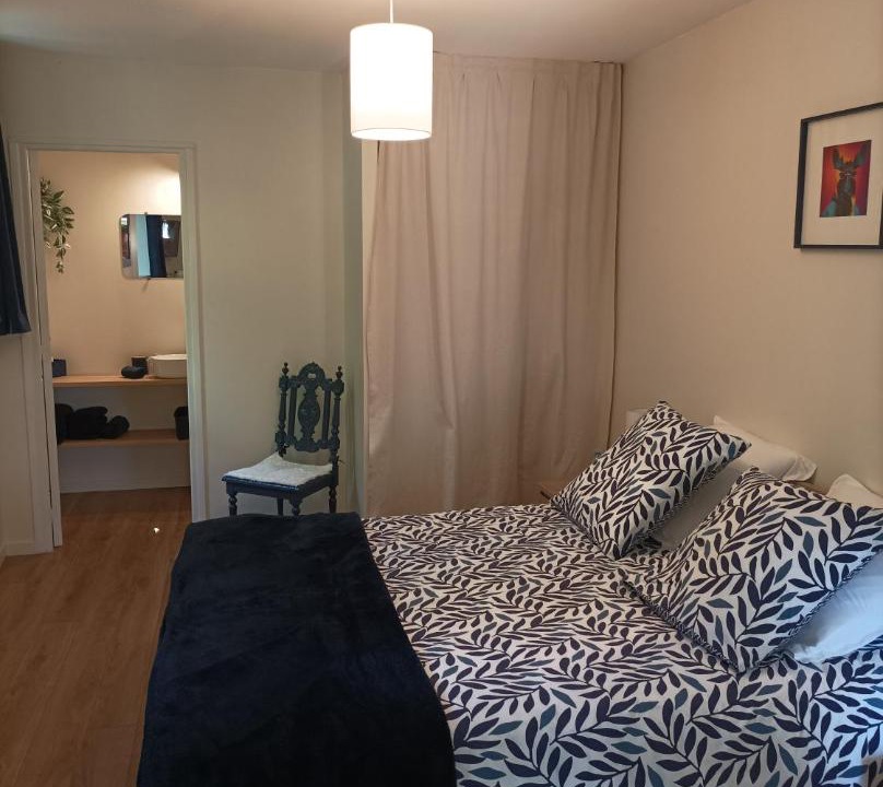 Photo of Bedroom in Chateauneuf-du-Rhone