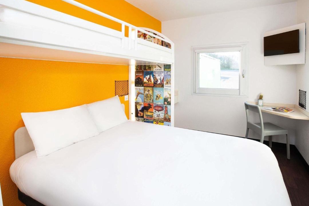 Photo of Bedroom in Saint-Cergues