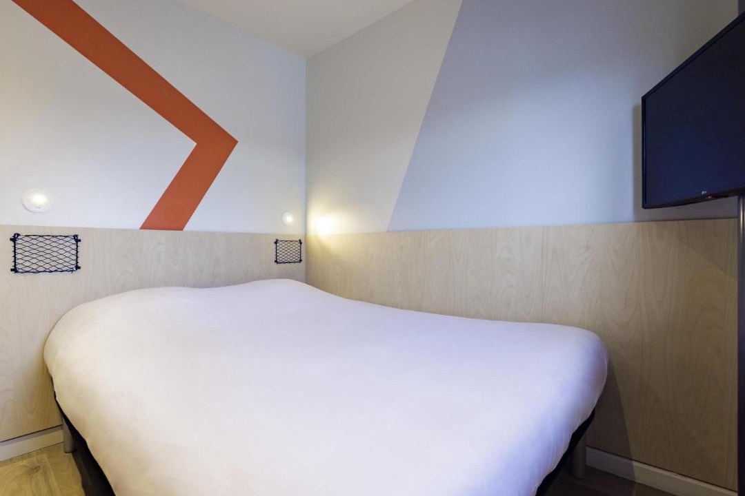 Photo of Bedroom in Villemomble
