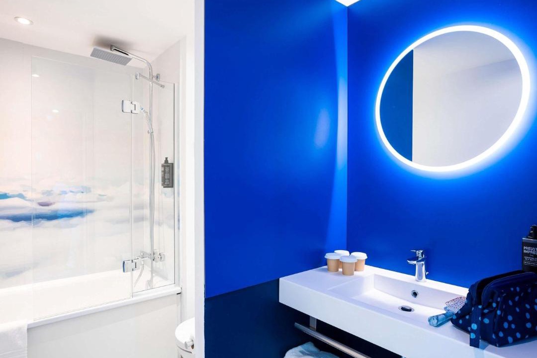 Photo of Bathroom in Paray-Vieille-Poste