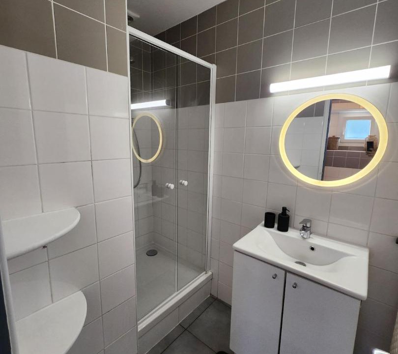 Photo of Bathroom in Lons-le-Saunier