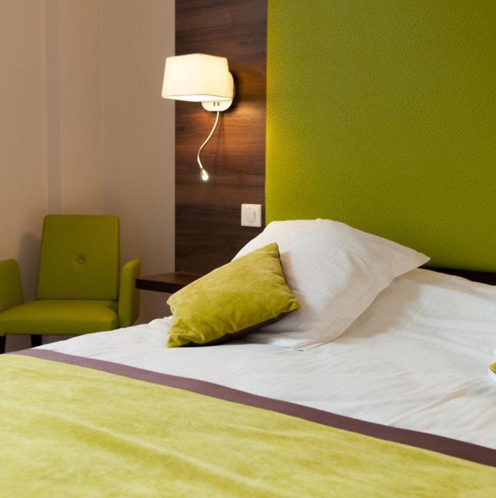 Photo of Bedroom in Lons-le-Saunier