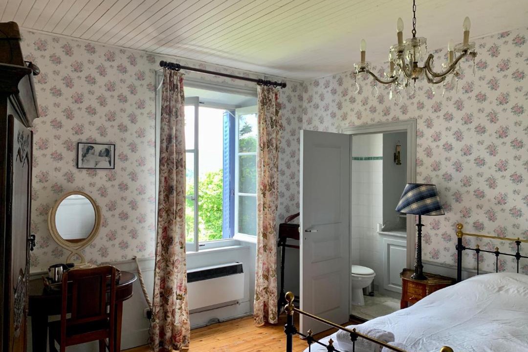 Photo of Bedroom in Saint-Didier-sur-Rochefort