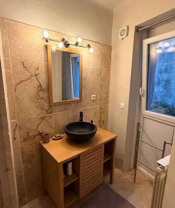 Photo of Bathroom in Saint-Paul-Trois-Chateaux