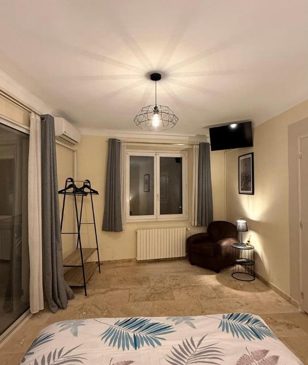 Photo of Bedroom in Saint-Paul-Trois-Chateaux