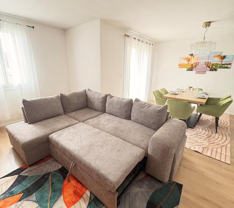 Photo of Livingroom in Lapalisse