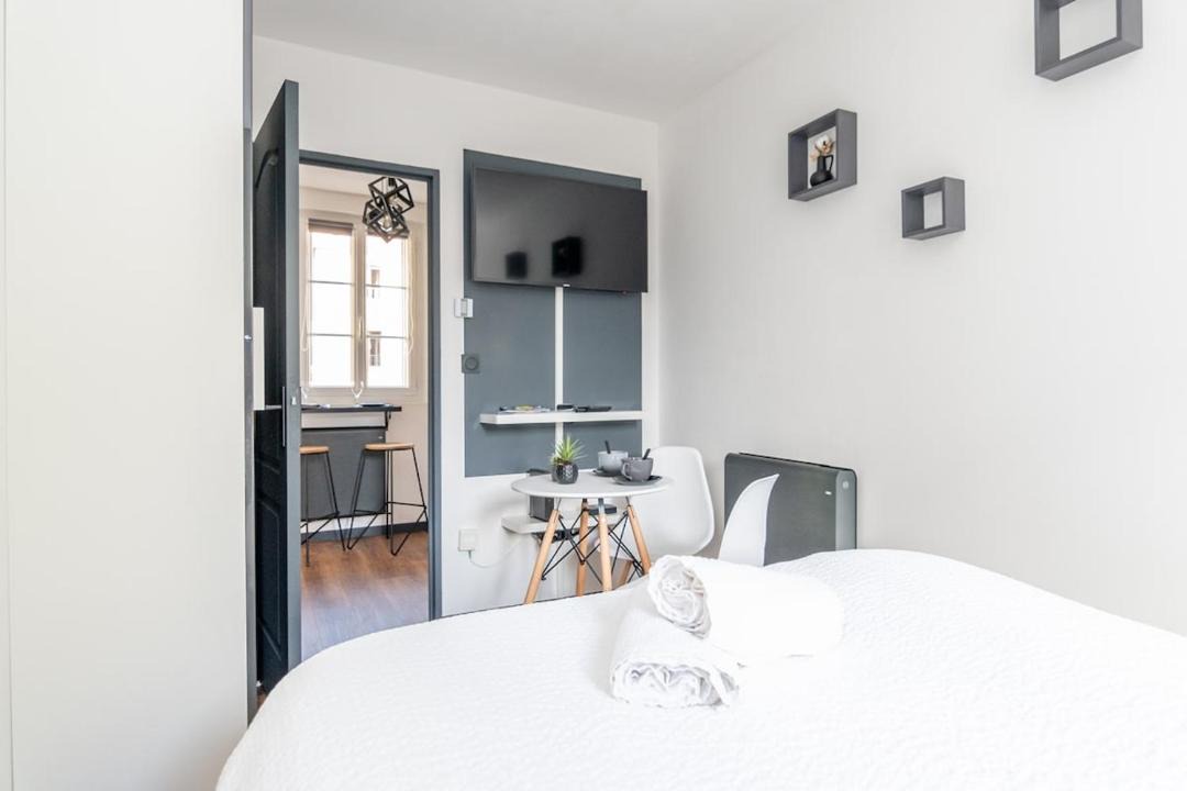 Photo of Bedroom in Chalon-sur-Saone