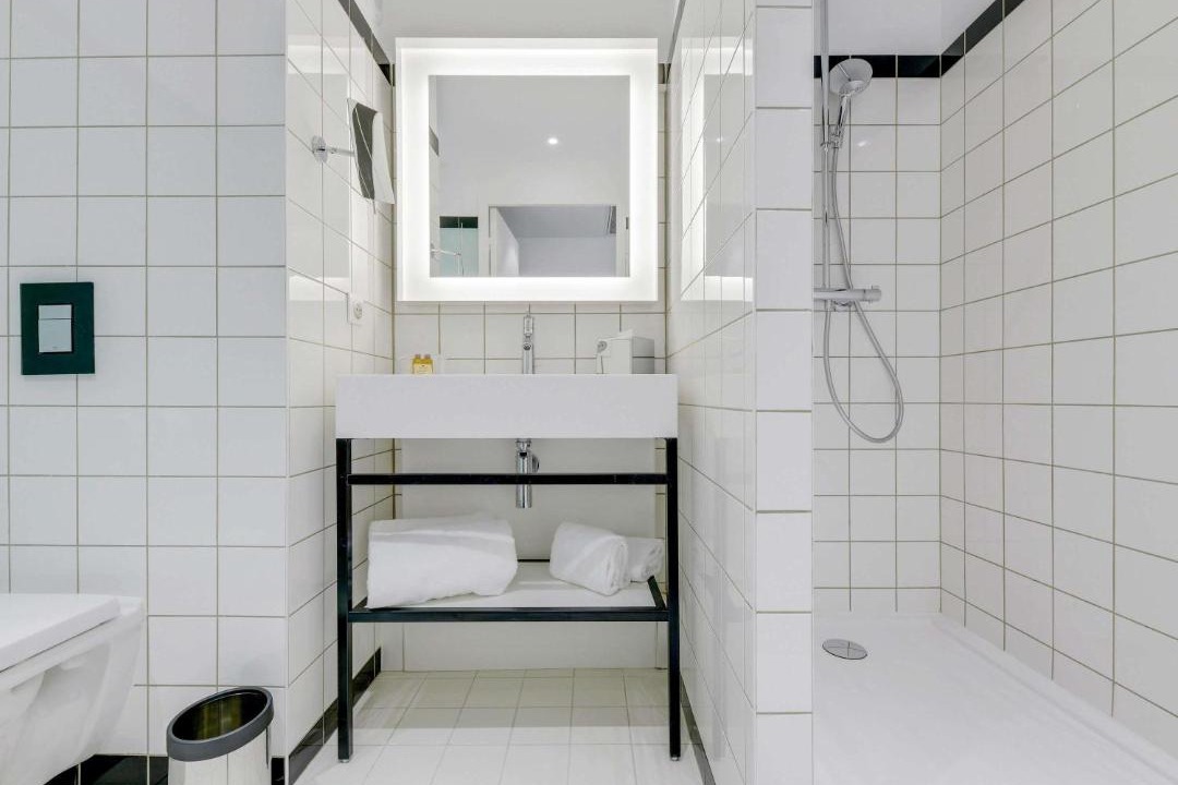 Photo of Bathroom in Paray-Vieille-Poste