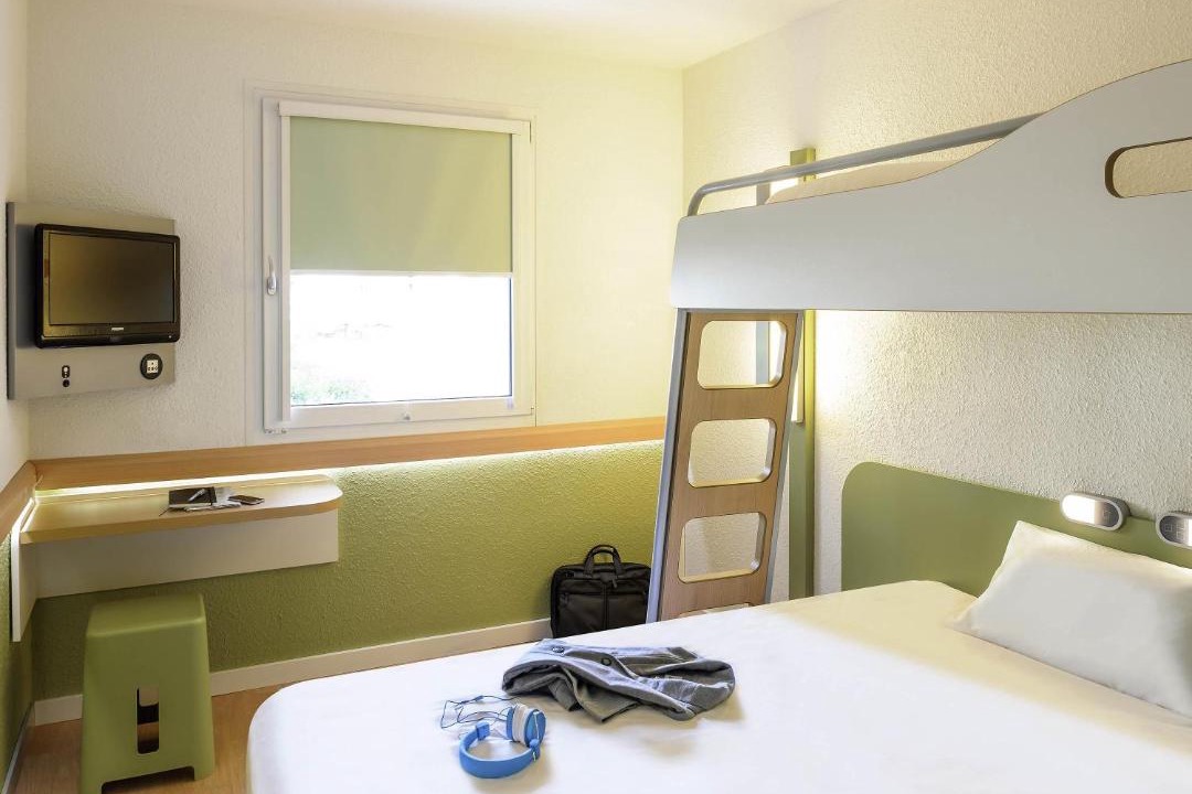Photo of Bedroom in Montceau-les-Mines
