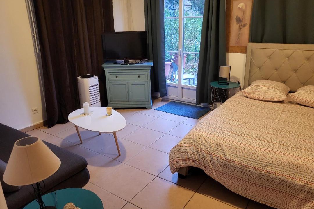 Photo of Bedroom in Cluny