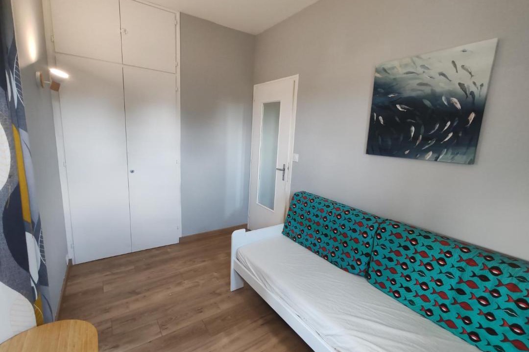 Photo of Bedroom in Saint-Maur