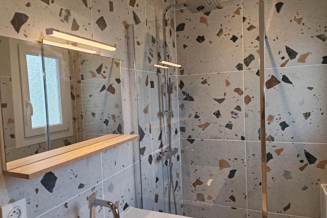 Photo of Bathroom in Saint-Maur