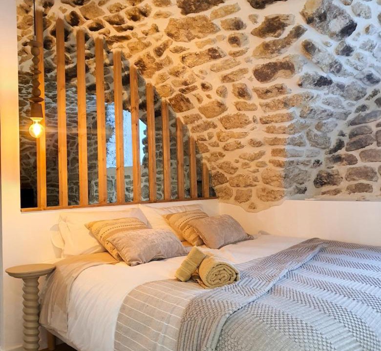 Photo of Bedroom in Etoile-sur-Rhone