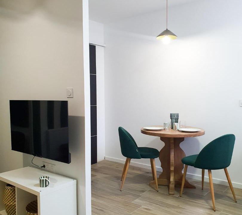 Photo of Livingroom in Etoile-sur-Rhone