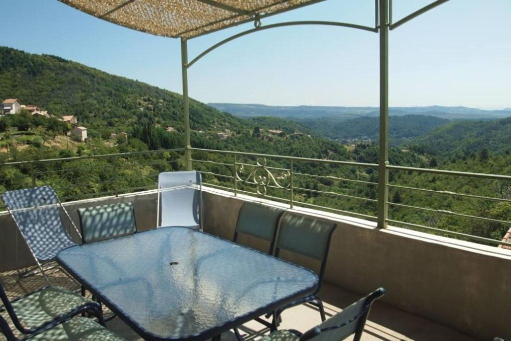Photo of Patio Balcony in Vals-les-Bains