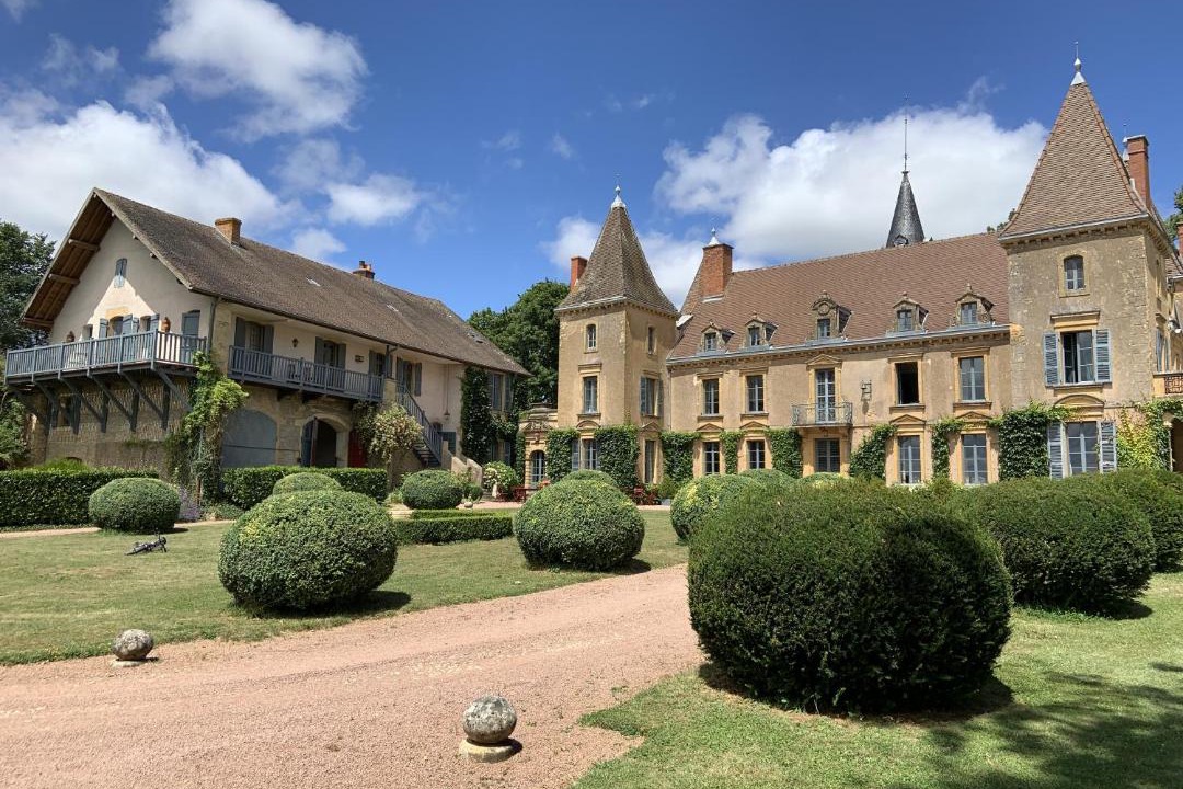Photo of Others in Saint-Julien-de-Civry