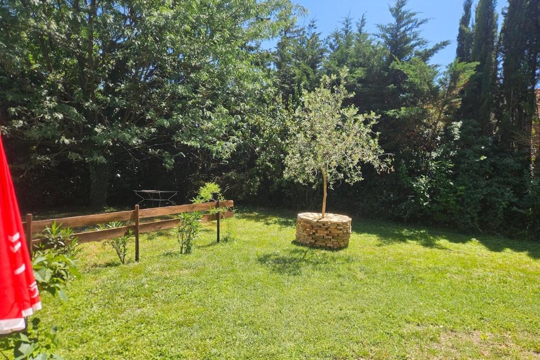 Photo of Others in Montboucher-sur-Jabron