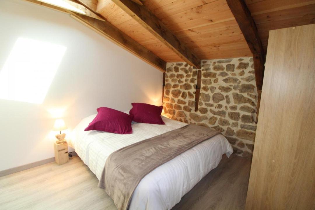 Photo of Bedroom in Chalencon