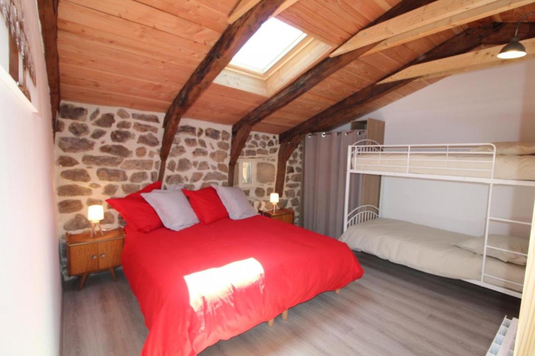 Photo of Bedroom in Chalencon