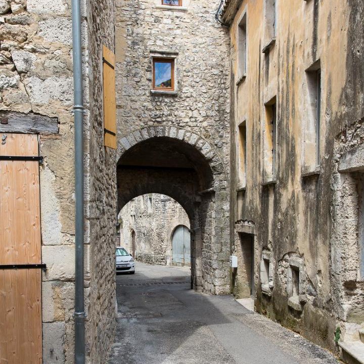 Photo of Buildings in Chateauneuf-du-Rhone