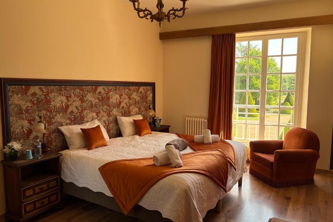Photo of Bedroom in Savigny-en-Terre-Plaine