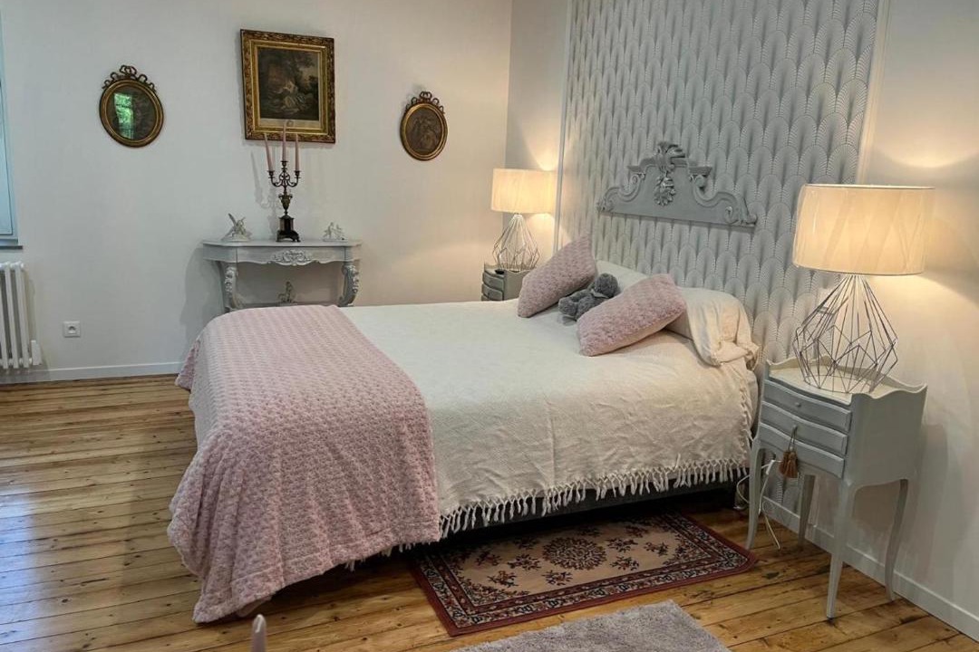 Photo of Bedroom in Souvigny
