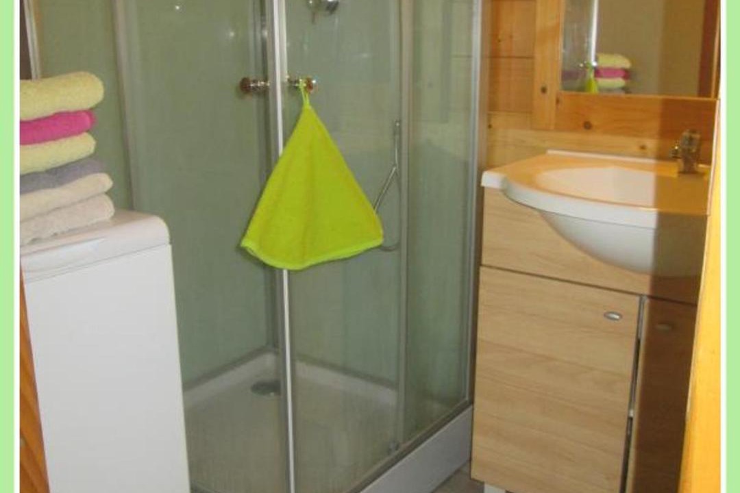 Photo of Bathroom in Pierrefitte-sur-Loire