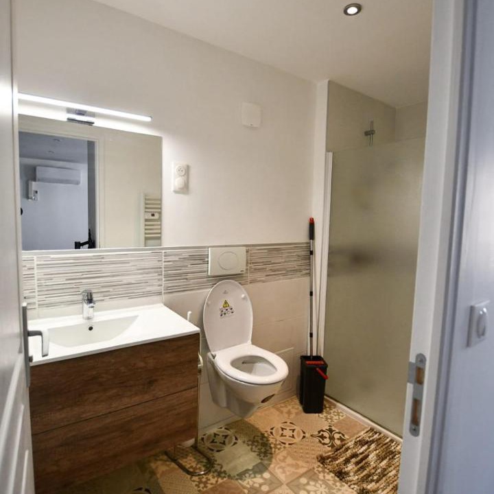 Photo of Bathroom in Chateau-Chinon