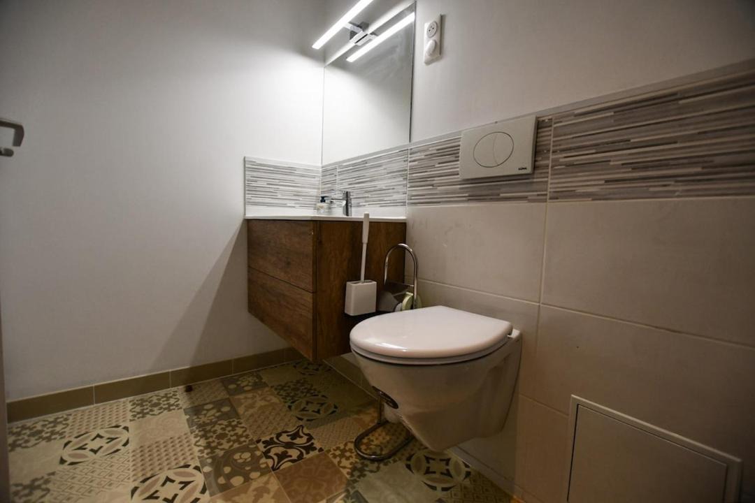 Photo of Bathroom in Chateau-Chinon