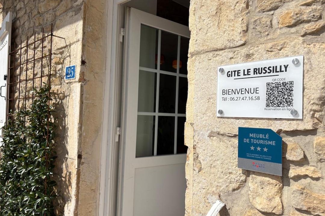 Photo of Others in Givry