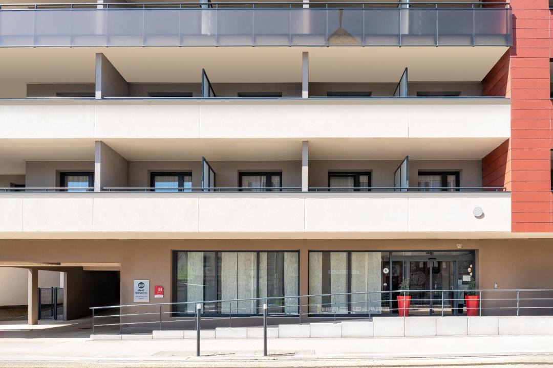 Photo of Others in Besancon