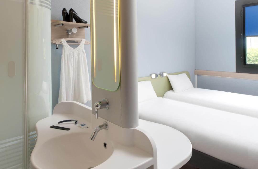 Photo of Bathroom in Montceau-les-Mines