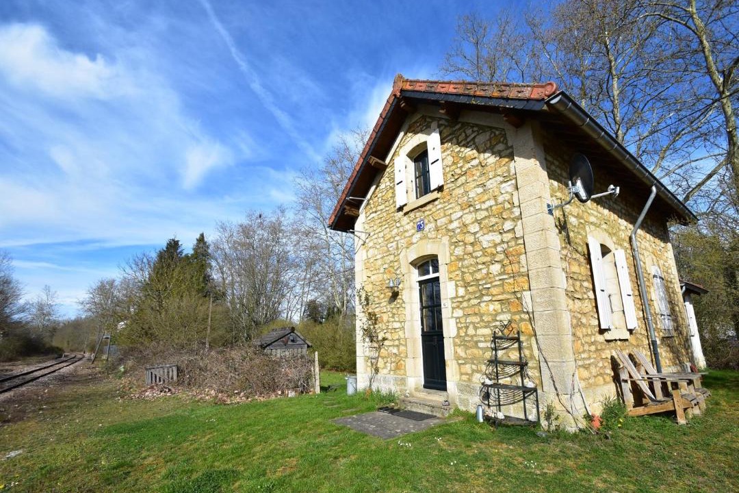 Photo of Others in Montaron