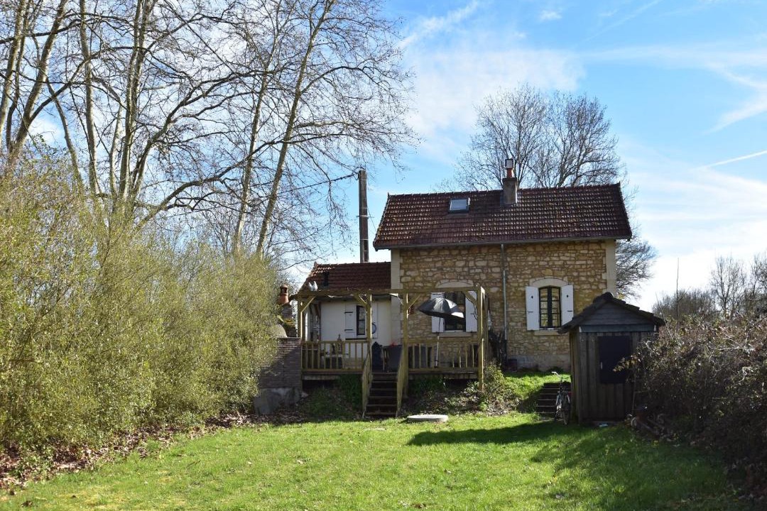 Photo of Others in Montaron