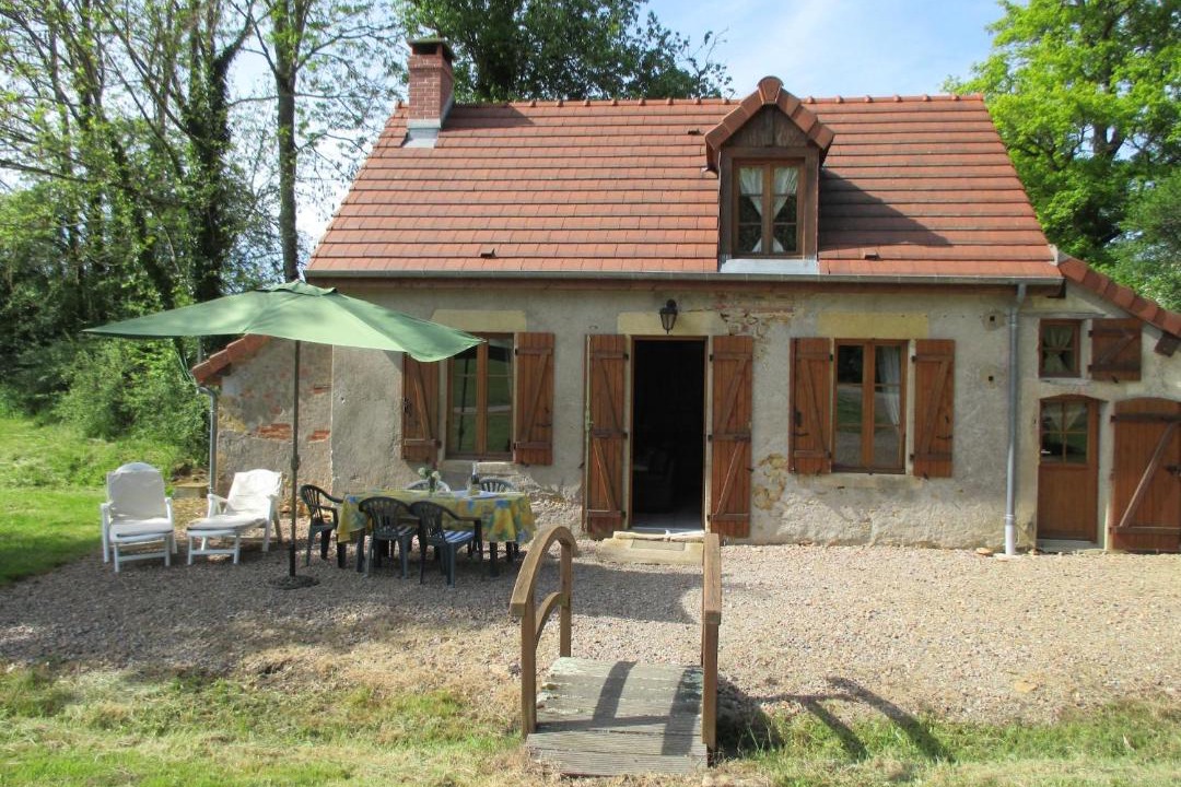 Photo of Others in Isenay