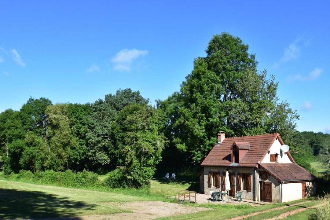 Photo of Others in Isenay