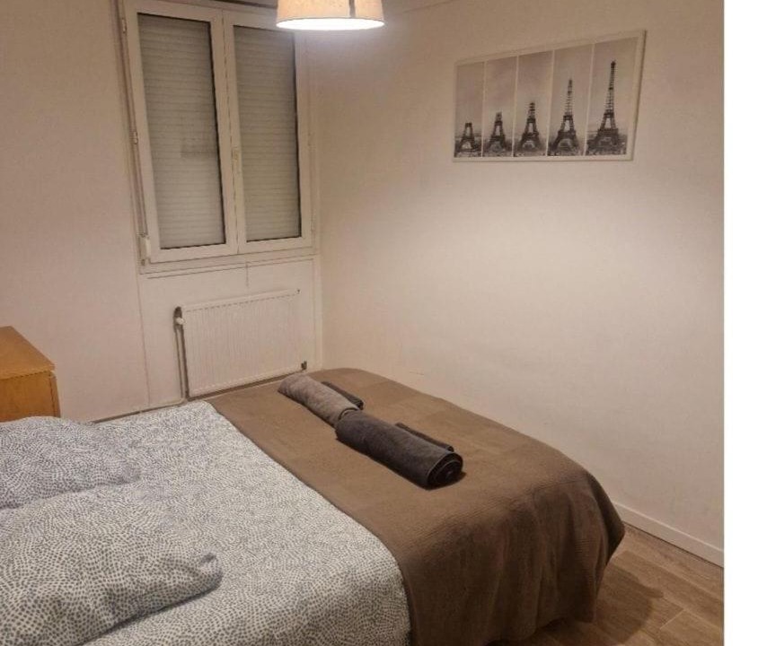 Photo of Bedroom in Le Pont-de-Claix