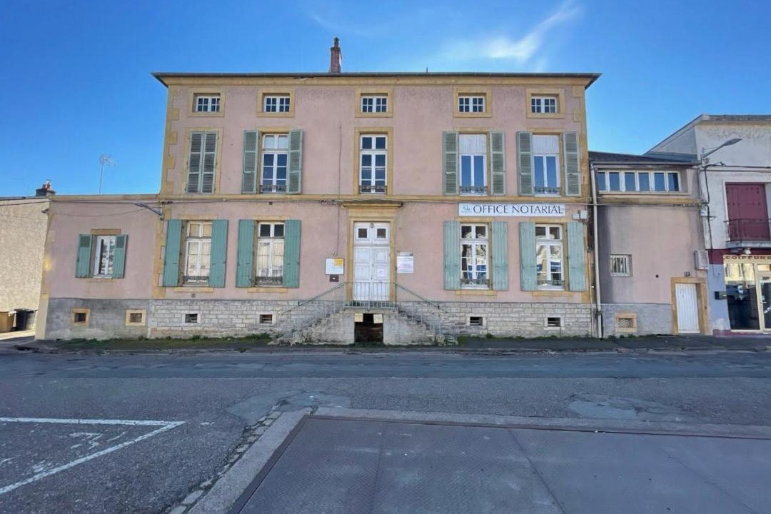 Photo of Buildings in Dompierre-sur-Besbre