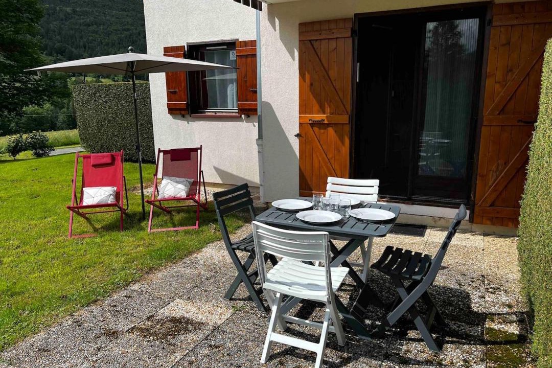 Photo of Others in Mijoux