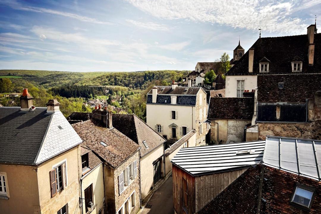 Photo of Others in Avallon
