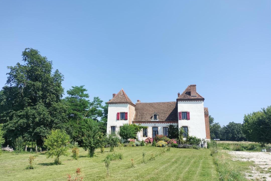 Photo of Others in Clux-Villeneuve