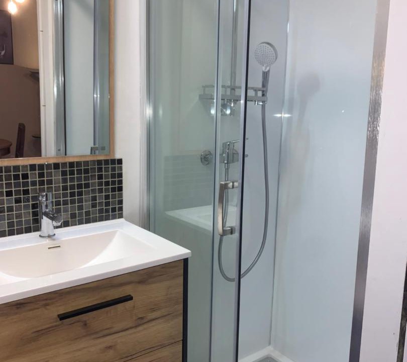 Photo of Bathroom in Mont-l'Etroit